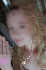 Escort Adele Photo 9