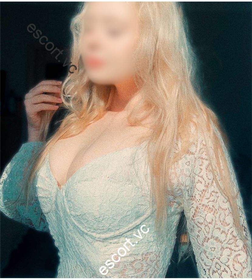 Escort Adele Photo 1