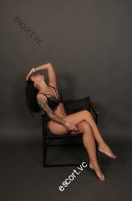 Escort Inessa Photo 9