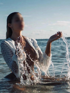 Escort Karoline Photo 4