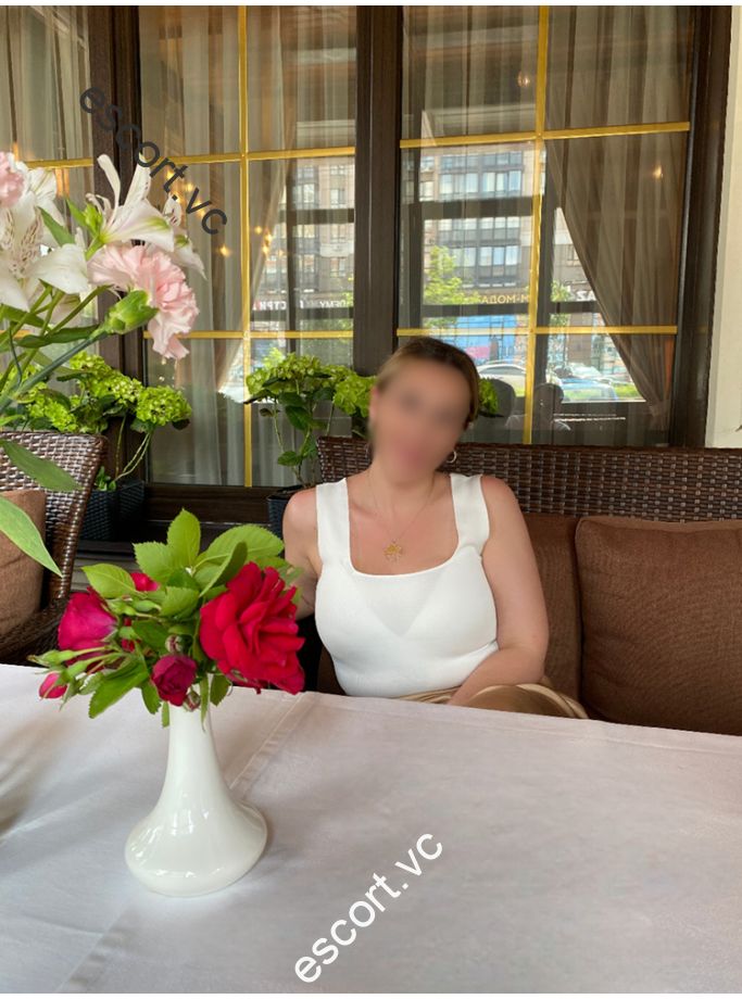 Escort Zlata Photo 1